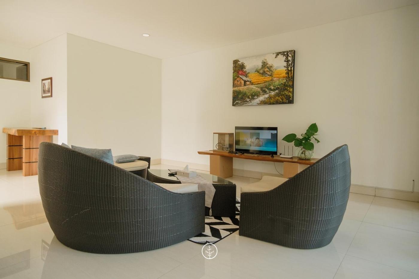 Narwastu Hill View Villa 6 Bedrooms With A Private Swimming Pool Бандунг Екстериор снимка
