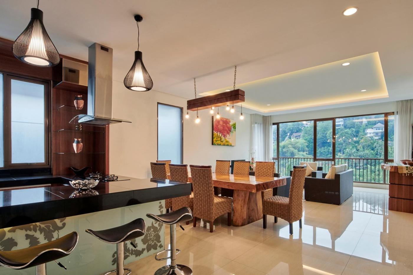 Narwastu Hill View Villa 6 Bedrooms With A Private Swimming Pool Бандунг Екстериор снимка