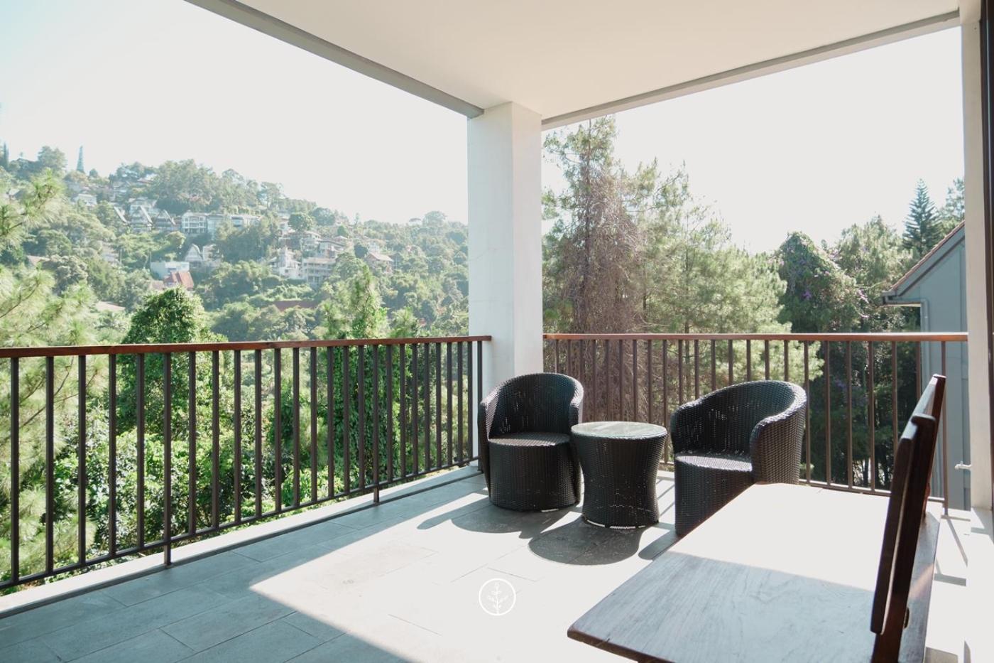 Narwastu Hill View Villa 6 Bedrooms With A Private Swimming Pool Бандунг Екстериор снимка