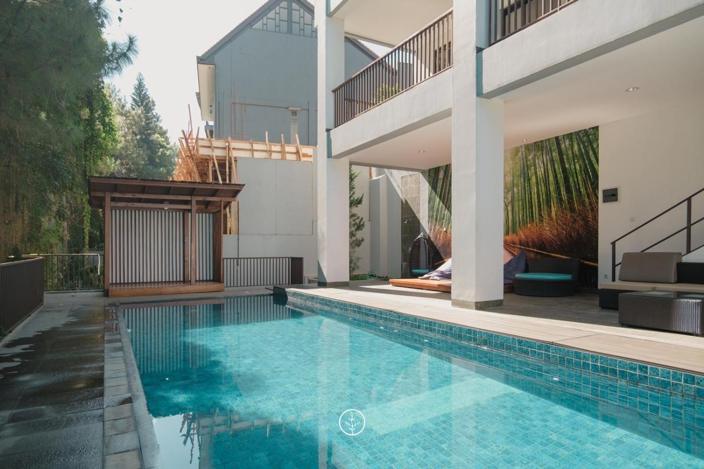 Narwastu Hill View Villa 6 Bedrooms With A Private Swimming Pool Бандунг Екстериор снимка