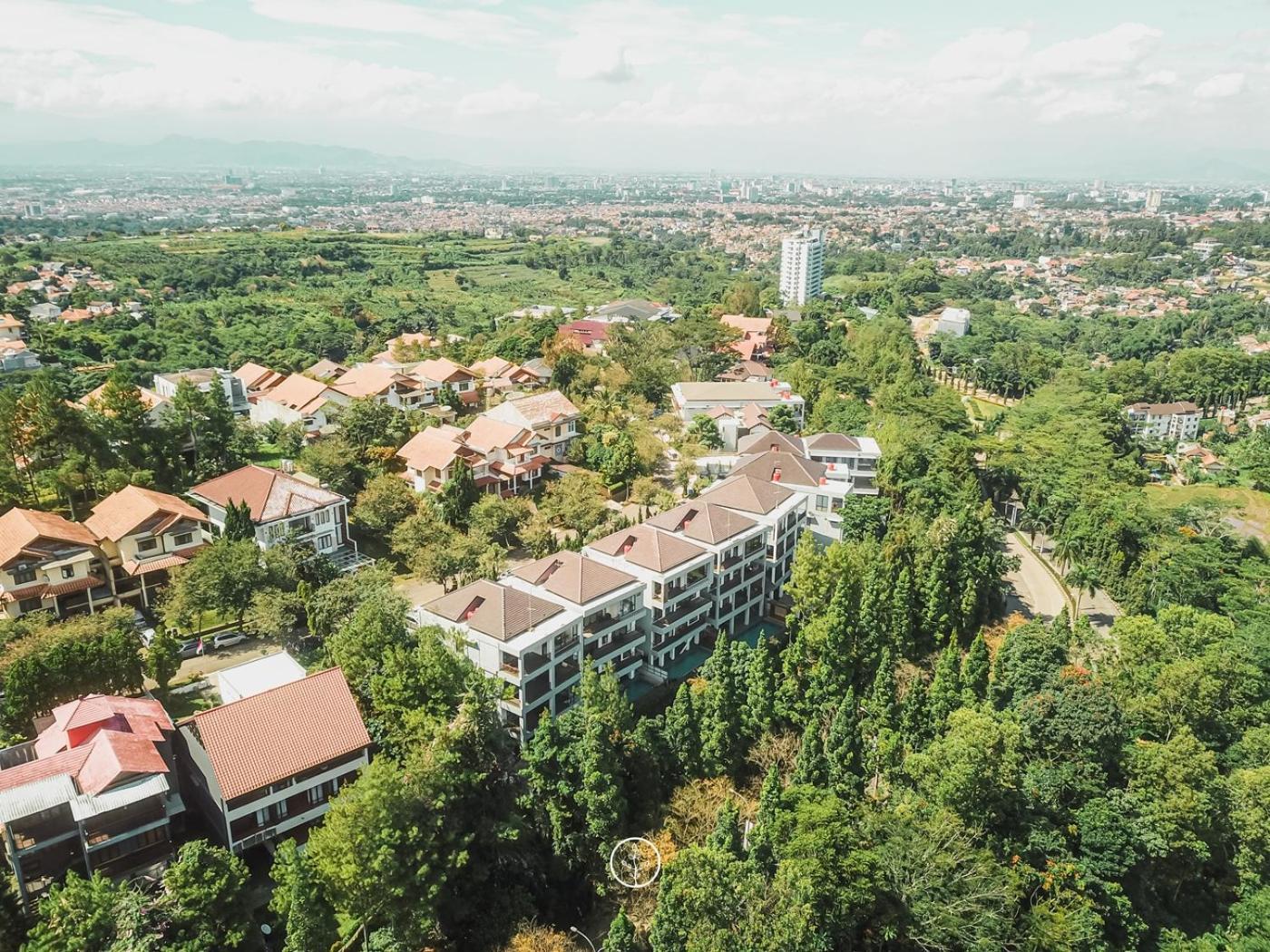 Narwastu Hill View Villa 6 Bedrooms With A Private Swimming Pool Бандунг Екстериор снимка